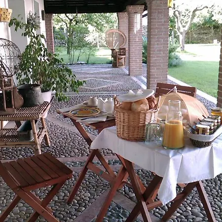 Salvia E Rosmarino Bed & Breakfast *